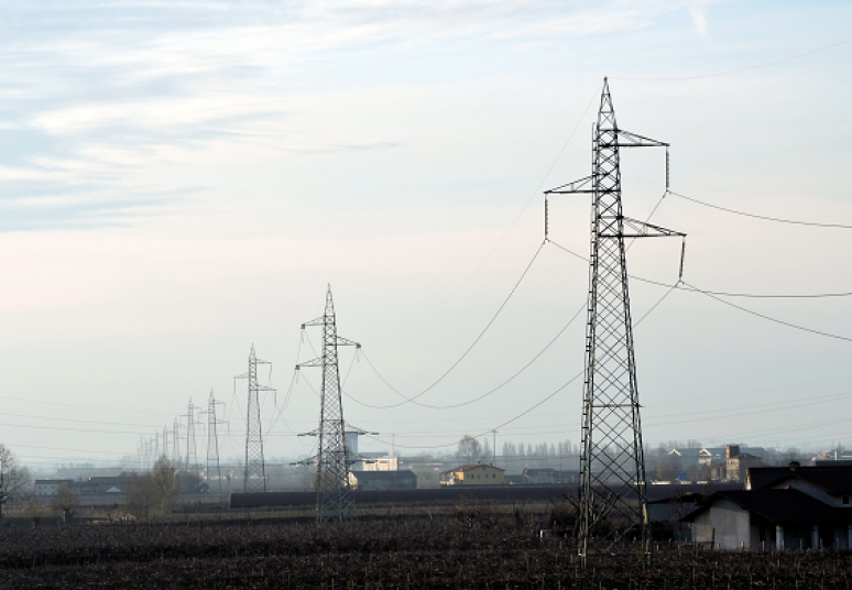 Planų su nefiksuota elektros energijos kaina vidutinė 1 kWh kaina – 18,4 proc. mažesnė  nei ankstesnę savaitę
