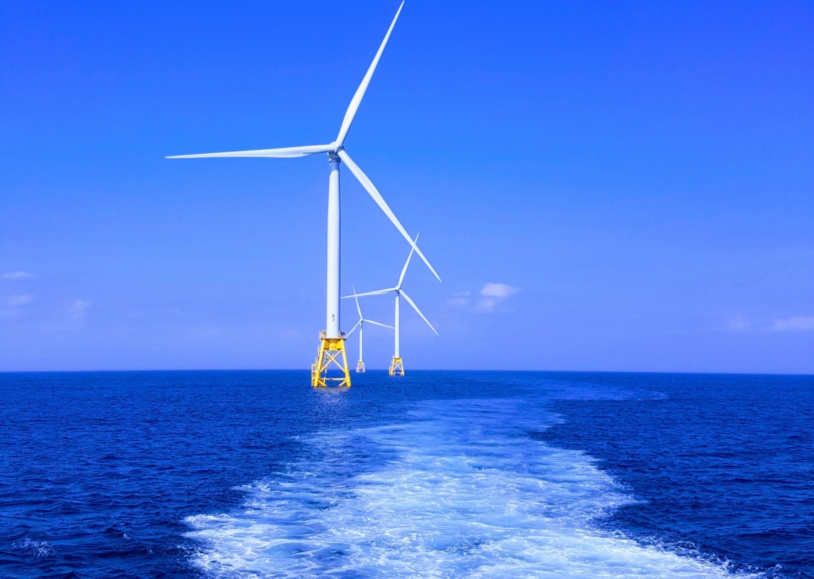 Kviečiami ekspertai atlikti pirmojo jūrinio vėjo elektrinių parko jungties su sausuma dugno tyrimus