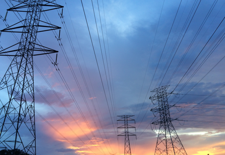 Praėjusią savaitę dėl didelės vietinės gamybos mažėjo didmeninė elektros kaina, rinkoje pigo Brent nafta