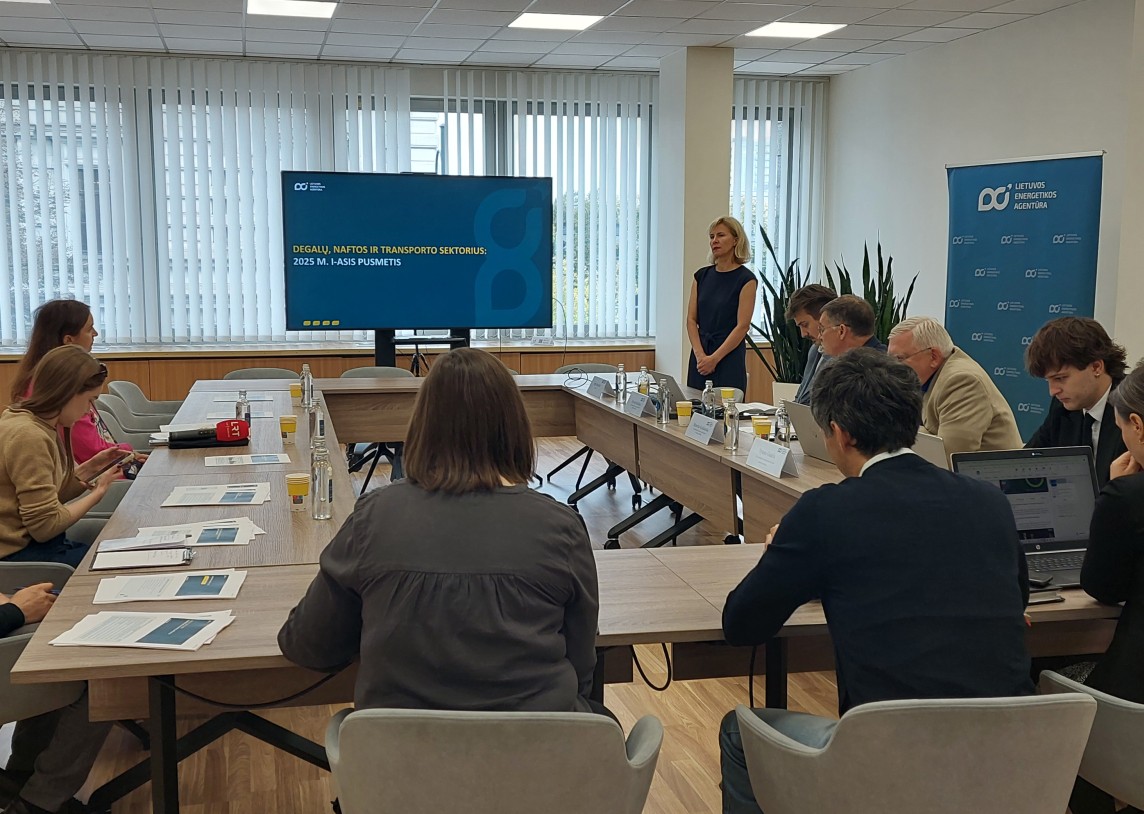 Degalų kainos šią vasarą mažesnės nei pernai, o vartojimas grįžta prie pernai tuo pačiu metu buvusio lygio