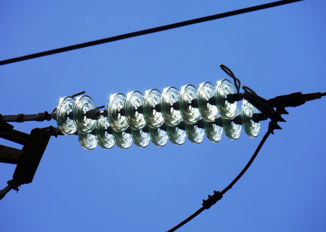 Nepriklausomų elektros tiekėjų siūlomi tarifai išlieka stabilūs, kaip ir elektros kaina biržoje