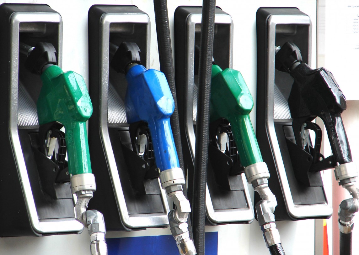 Skirtumas tarp benzino ir dyzelino kainų Lietuvoje toliau didėja