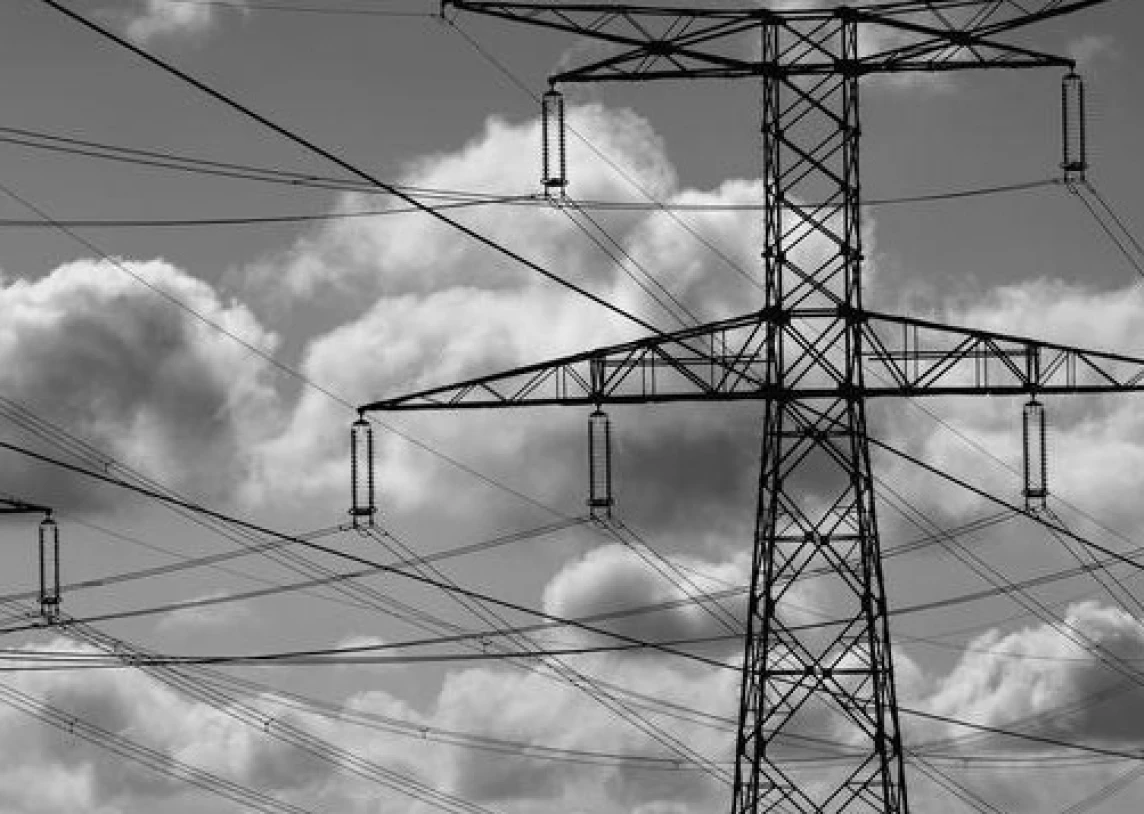 Benzinas ir biokuras atpigo, tačiau elektra ir gamtinės dujos brango