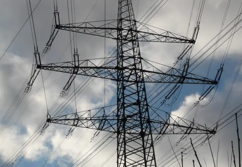 Daugelis fiksuotos elektros kainos planų tarifų sumažėjo