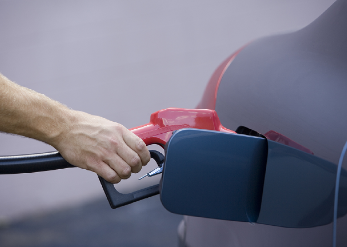 Vidutinės degalų kainos sumažėjo