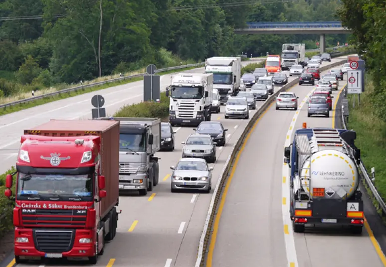 Trečiadienio rytą sumažėjo benzino, dyzelino ir SND vidutinės kainos