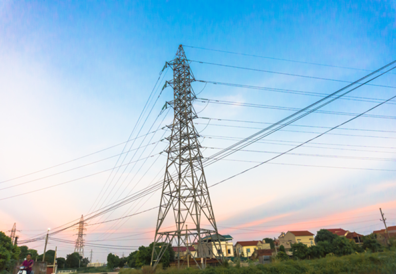 Per savaitę fiksuotos elektros kainos planų tarifai pakito nereikšmingai, krentant didmeninei kainai