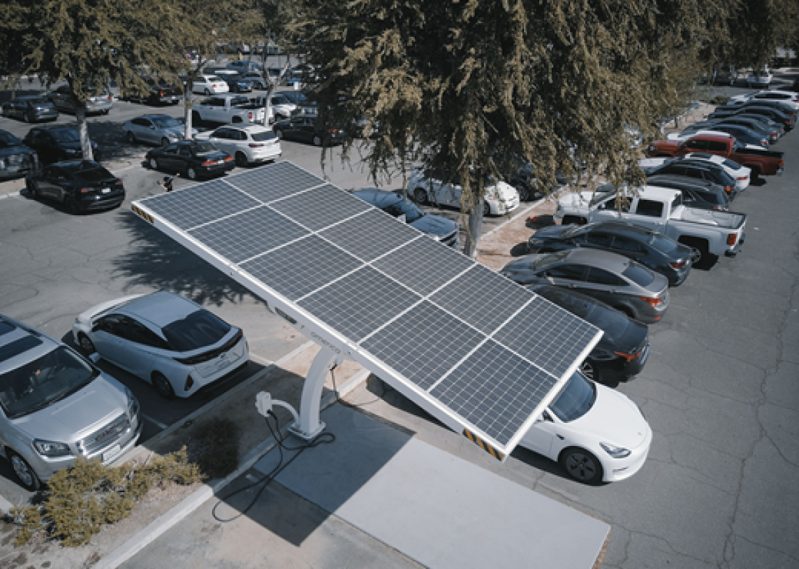 Lietuvoje jau yra beveik 60 500 elektrinių automobilių ir penktą mėnesį iš eilės jų įregistruojama daugiau nei po 2 000 