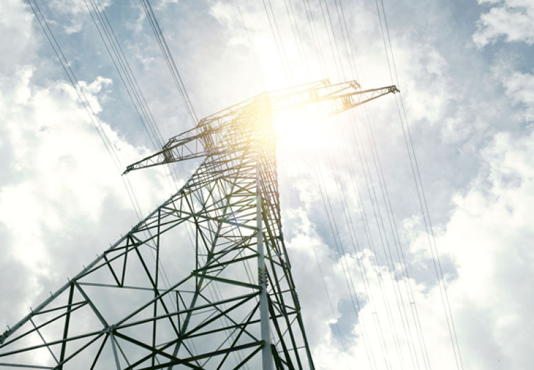 Elektros fiksuotos kainos planų vidutinės kainos padidėjo