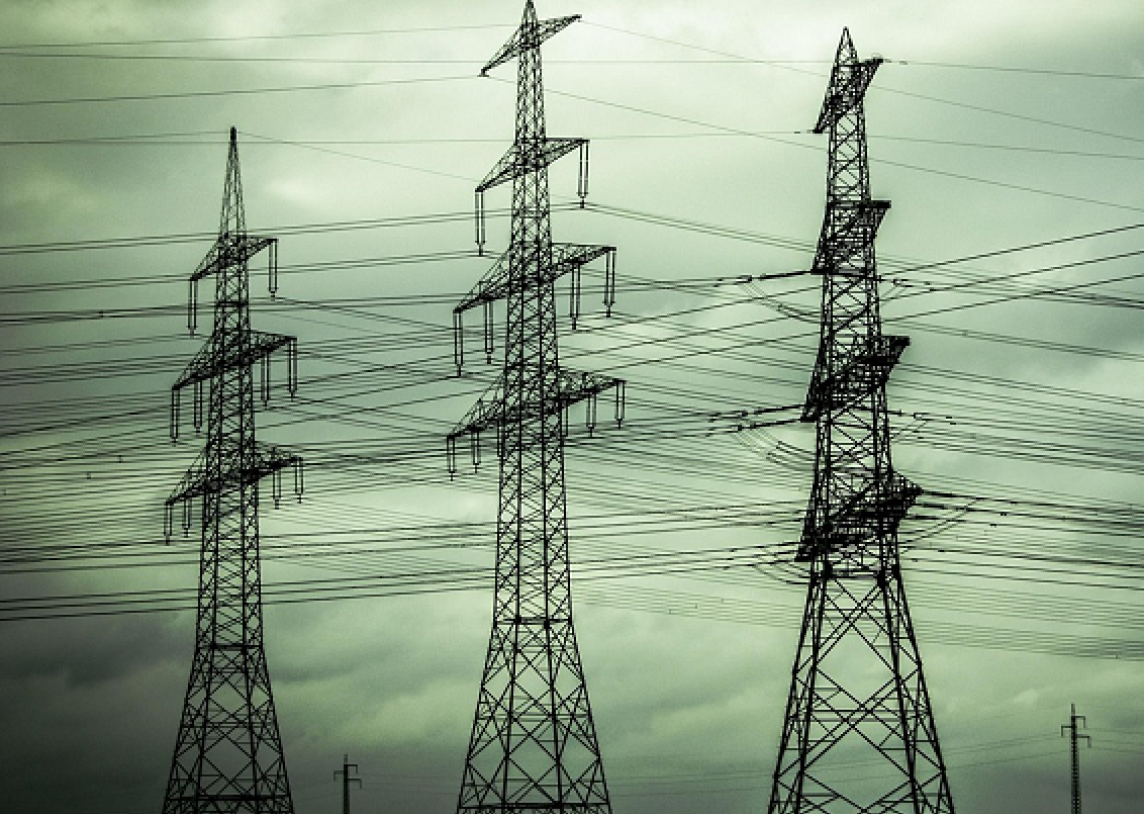 Sumažėjusi elektros gamyba ir sugedusi jungtis padidino energijos kainas