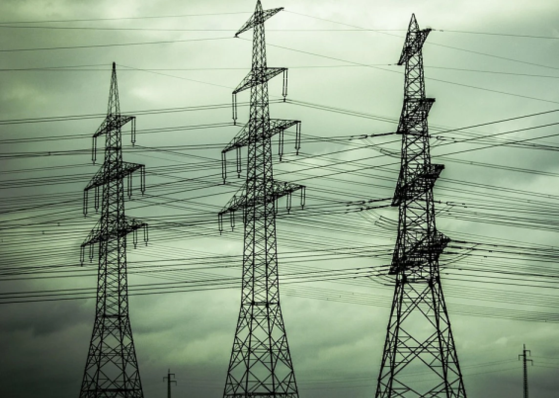 Sumažėjusi elektros gamyba ir sugedusi jungtis padidino energijos kainas