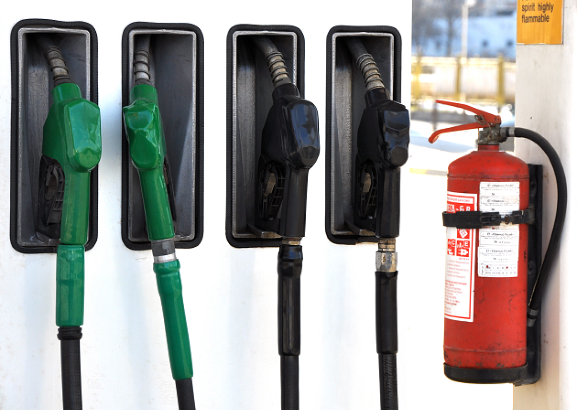 Vidutinės dyzelino ir benzino kainos pakilo, o suskystintų naftos dujų kainos nesikeitė