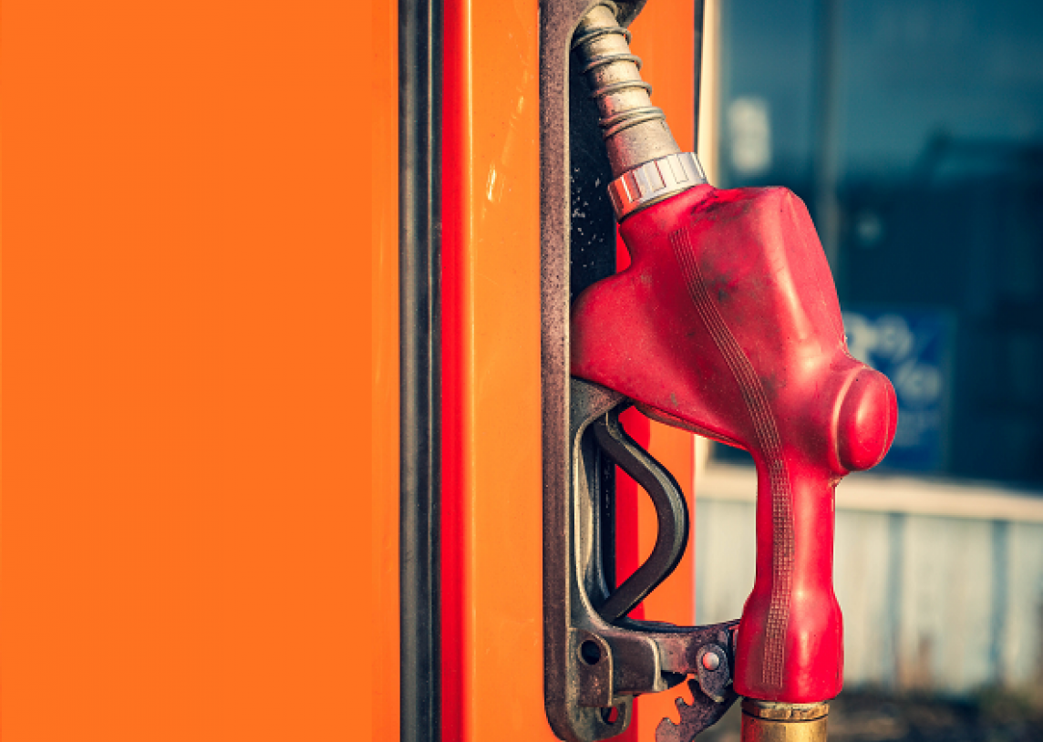Skirtumas tarp benzino ir dyzelino kainų Lietuvoje padidėjo