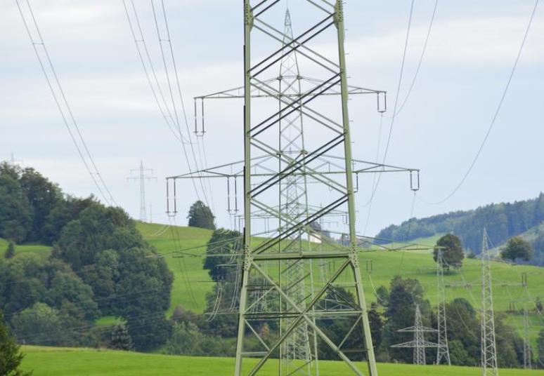 Birželį didmeninė elektros kaina Lietuvoje – apie 5 proc. mažesnė, o kaina galutiniam elektros vartotojui – 1,6 proc. mažesnė nei ES šalių vidurkis