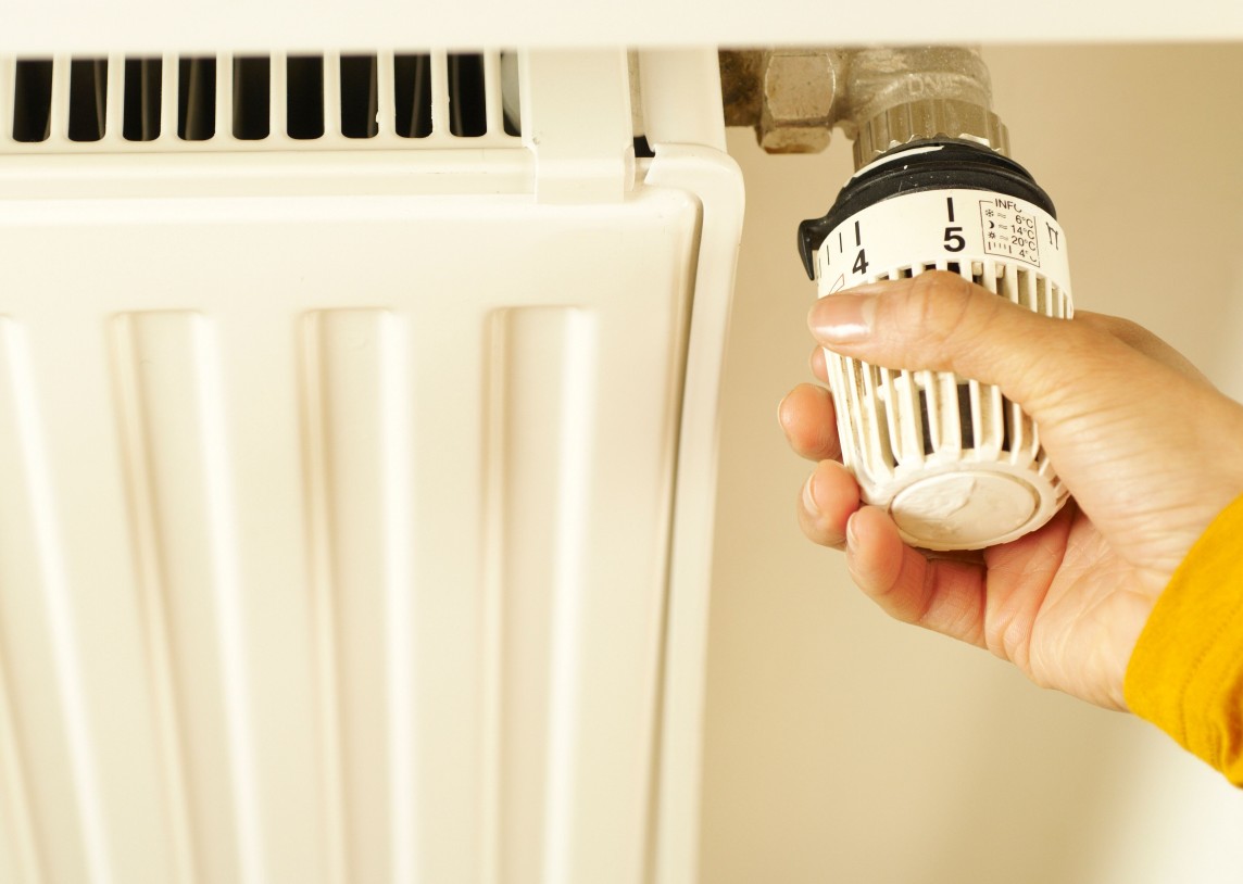 Spalį šilumos energijos kaina Lietuvoje sumažėjo beveik 6 proc. ir šiemet išlieka mažiausia tarp Baltijos šalių 