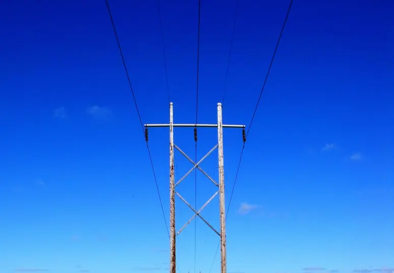 Nepriklausomi elektros tiekėjai sumažino siūlomų planų tarifus
