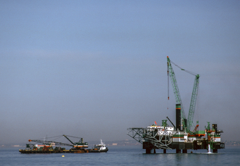 ES šalyse degalų kainos mažėjo, smuktelėjus naftos kainai